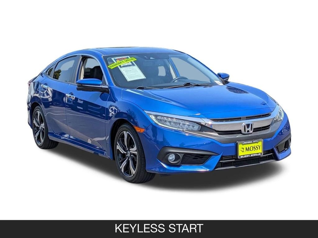Used 2018 Honda Civic Touring image 2