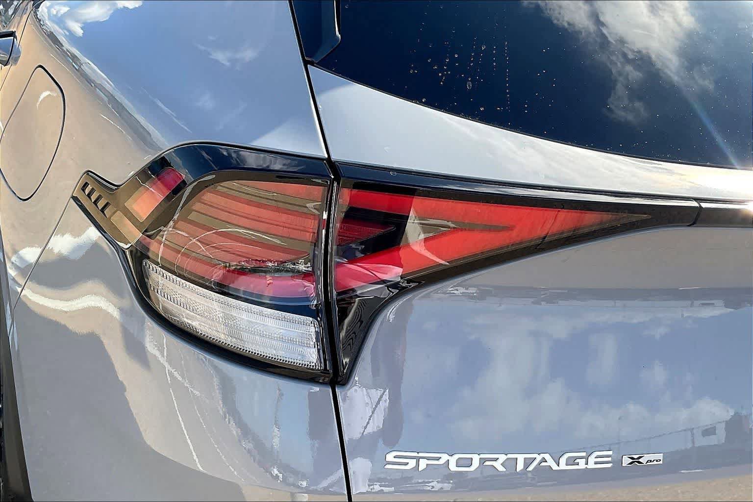 Certified 2024 Kia Sportage X-Pro Prestige image 32