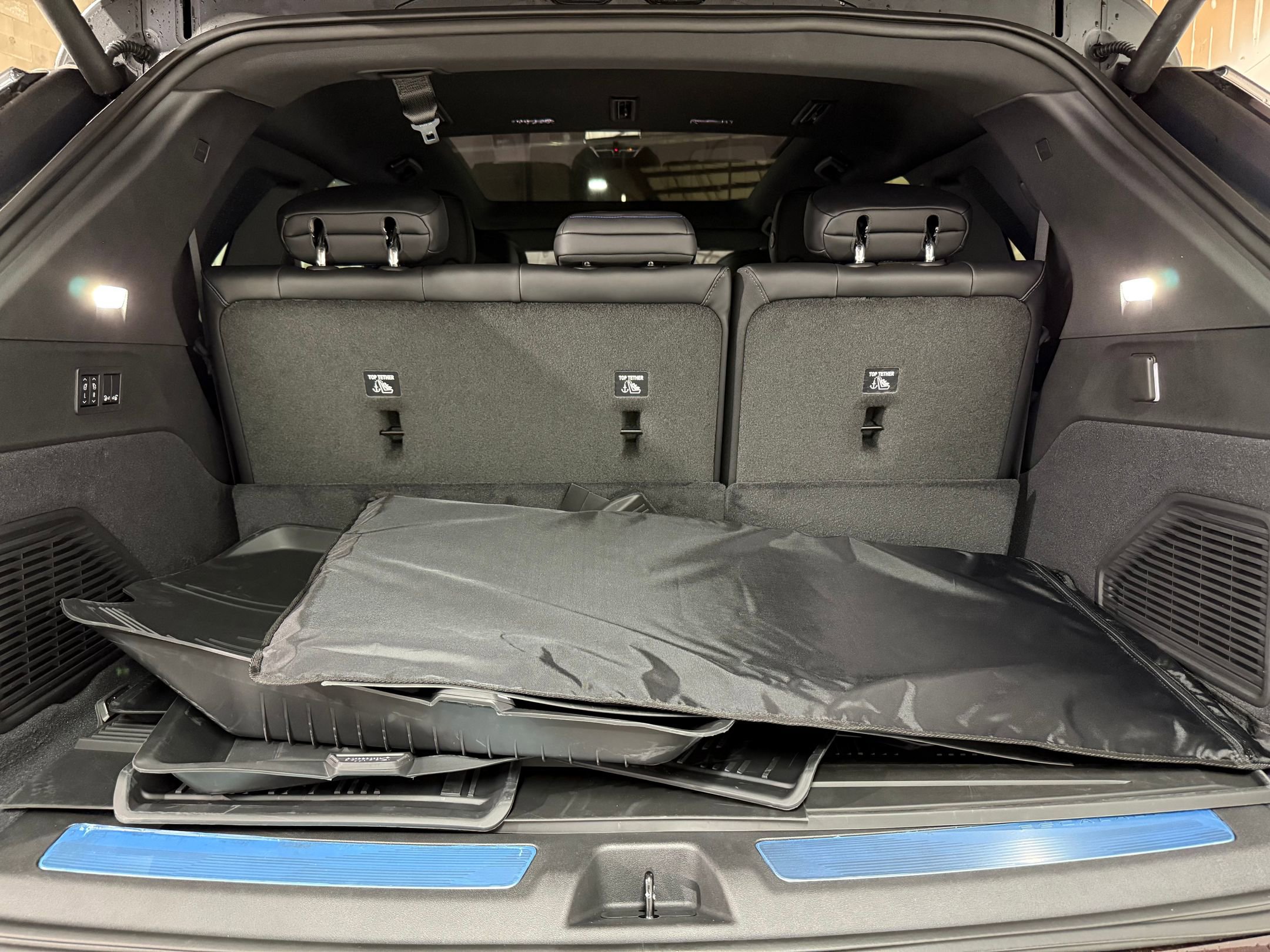 New 2026 Cadillac Escalade IQ Sport 1 w/ LPO, Floor Liner Package image 45