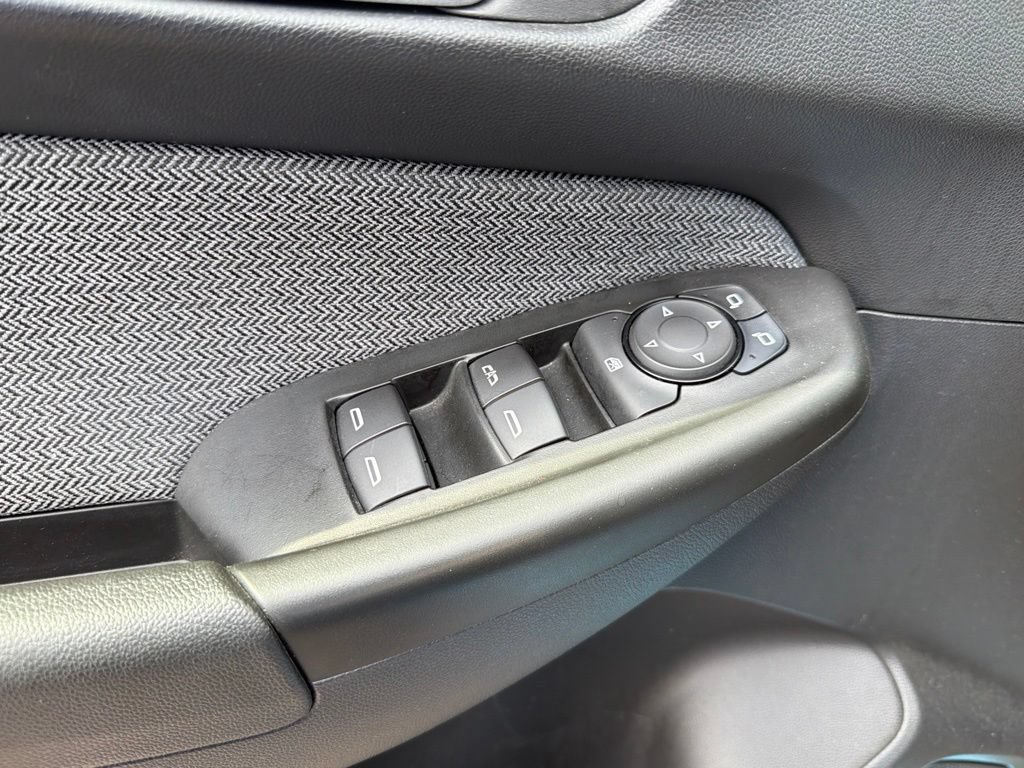 Used 2025 Chevrolet TrailBlazer LT FWD image 12