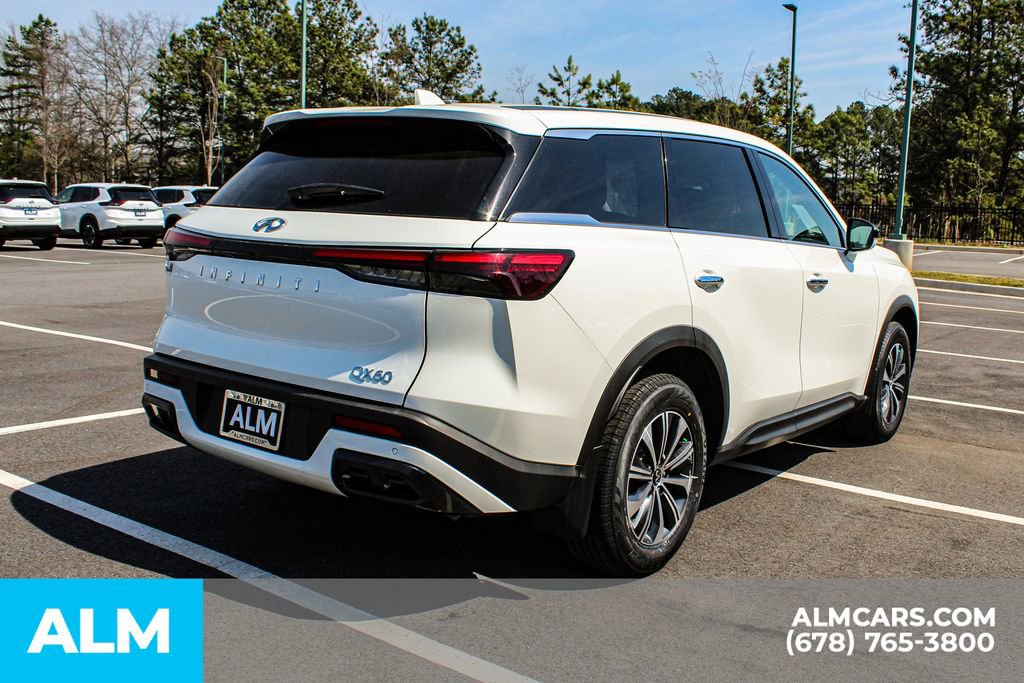 Used 2024 INFINITI QX60 Pure image 5