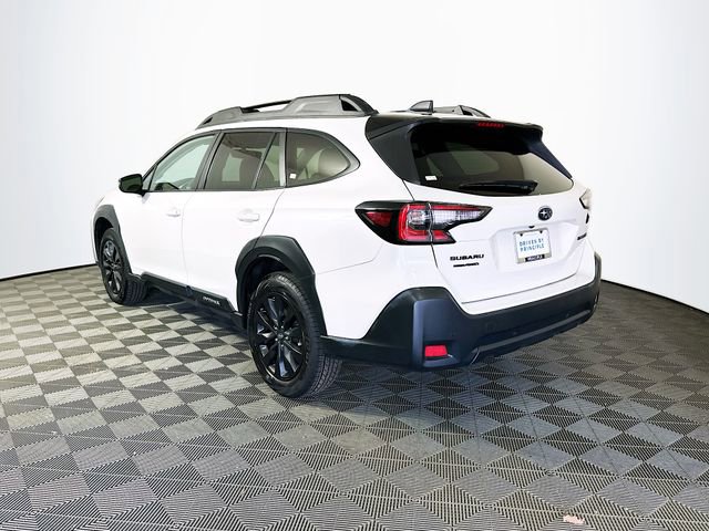 Used 2023 Subaru Outback Onyx Edition image 6