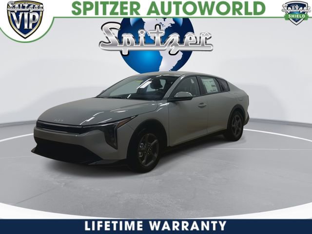 New 2026 Kia K4 LXS image 4