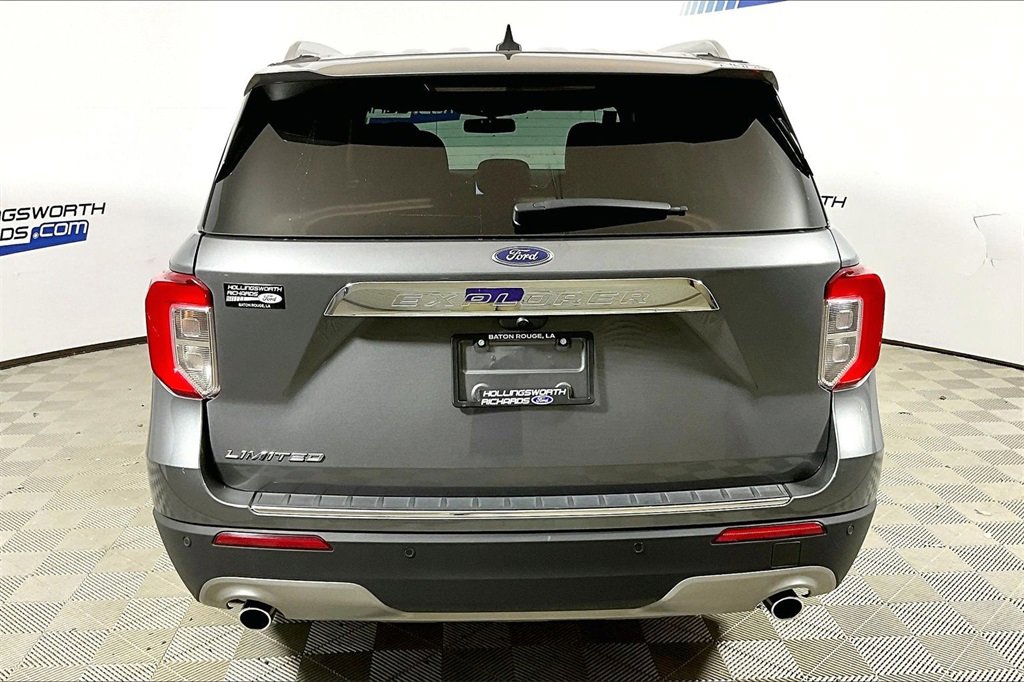 Certified 2024 Ford Explorer Limited image 4