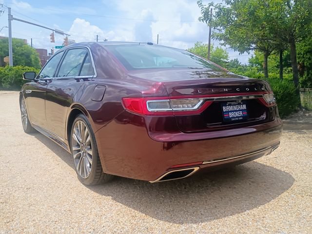 Used 2017 Lincoln Continental Select w/ Climate Package AWD/4WD image 8