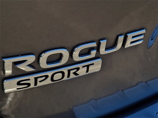 Used 2021 Nissan Rogue Sport SV image 29