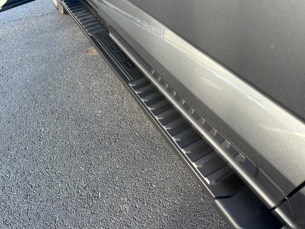 New 2025 Ford F150 Lariat w/ Equipment Group 501A Mid image 25