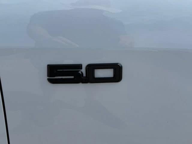 Used 2024 Ford Mustang GT Premium RWD image 13