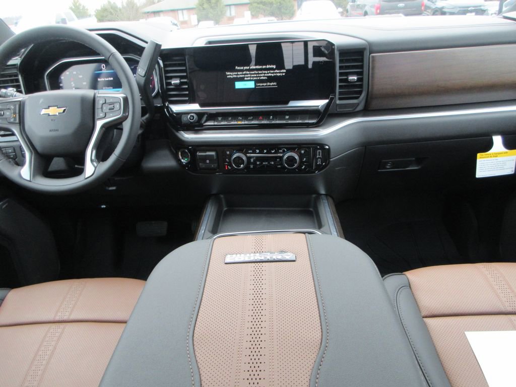 New 2026 Chevrolet Silverado 3500 High Country w/ High Country Premium Package AWD/4WD image 17