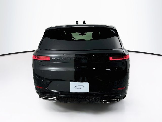New 2027 Land Rover Range Rover Sport Dynamic SE AWD/4WD image 6