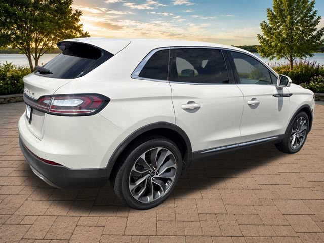 Used 2023 Lincoln Nautilus Reserve AWD/4WD image 8