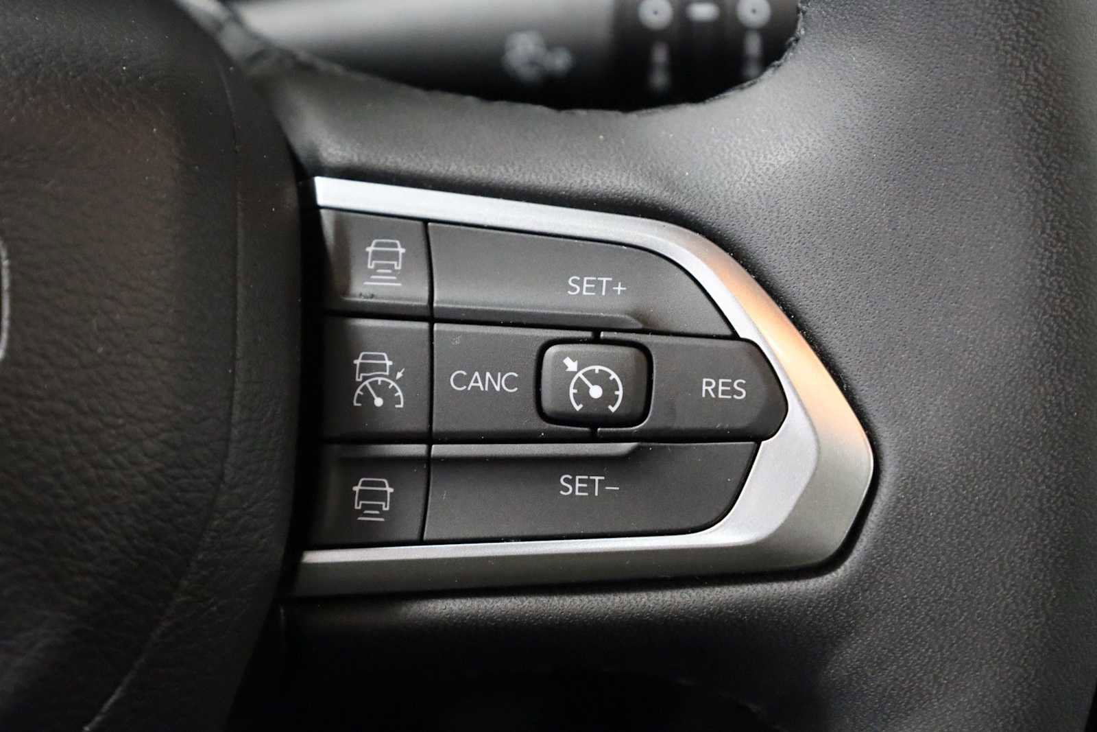 Used 2023 Jeep Compass High Altitude image 26