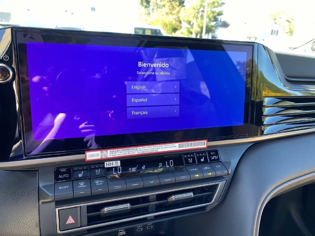 New 2026 Toyota Camry XSE w/ Premium Package AWD/4WD image 10