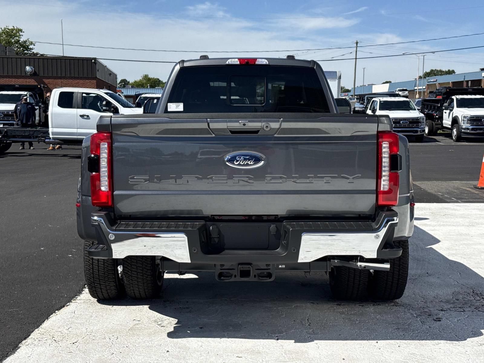New 2026 Ford F350 Lariat w/ Lariat Ultimate Package AWD/4WD image 4