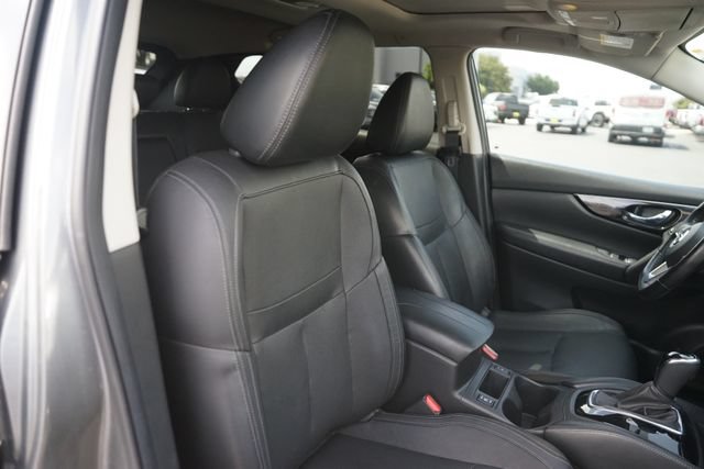 Used 2018 Nissan Rogue Sport SL w/ SL Premium Package FWD image 20