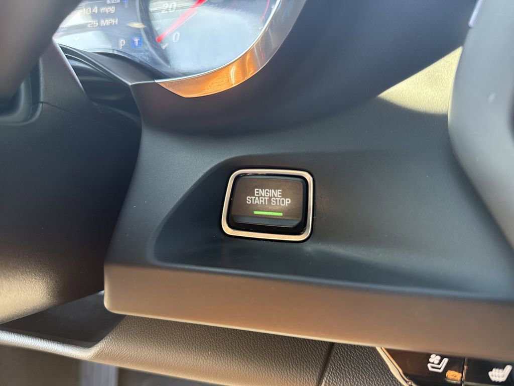 Used 2020 Chevrolet Camaro SS image 17