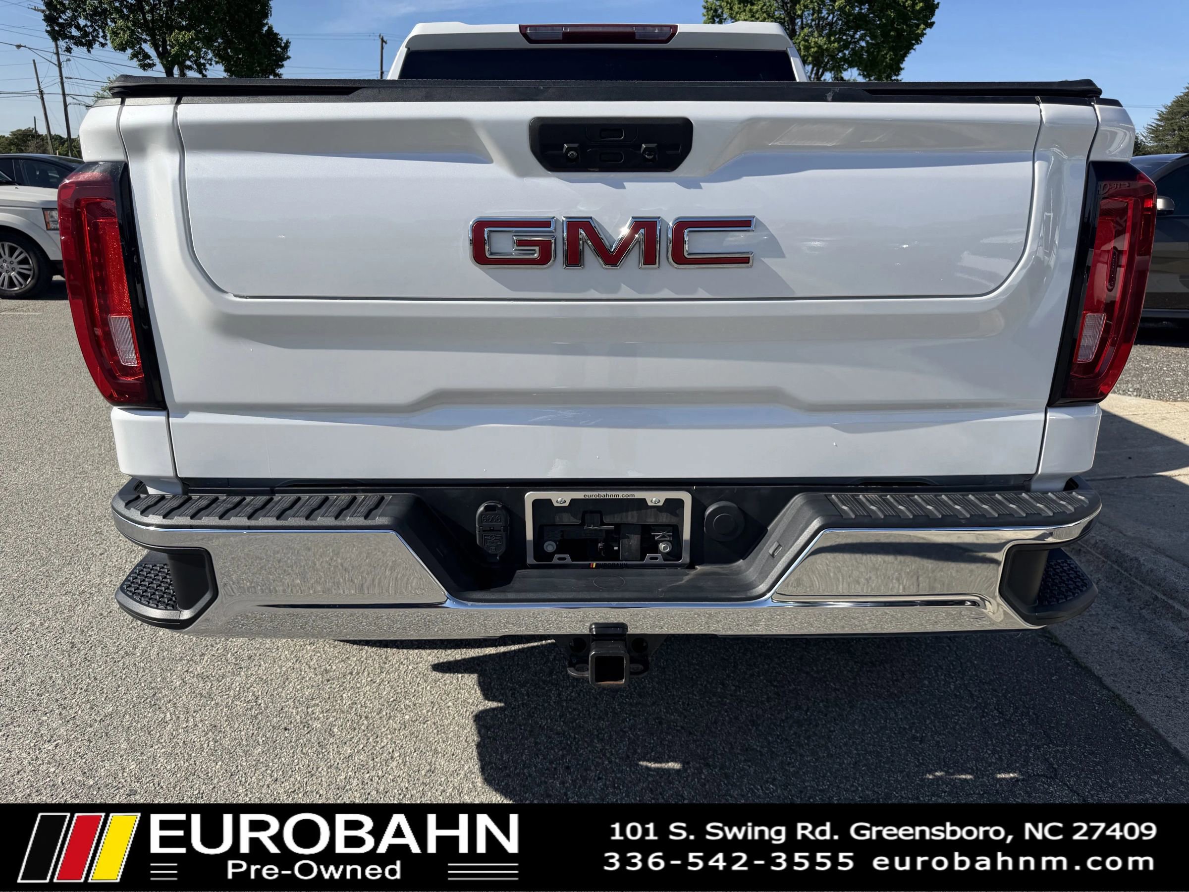 Used 2021 GMC Sierra 1500 SLT RWD image 4