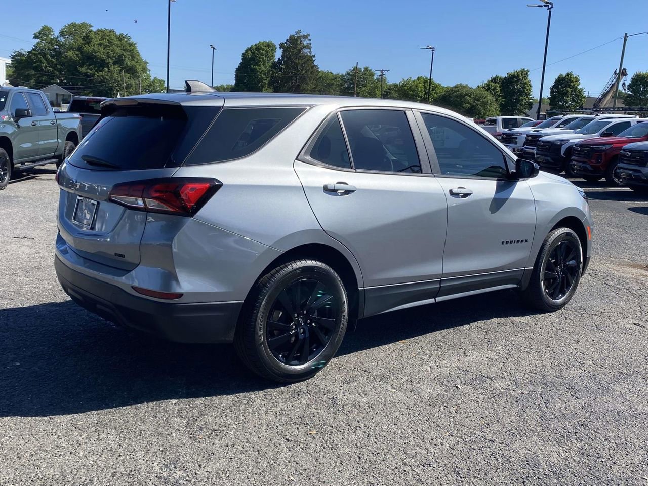 Used 2024 Chevrolet Equinox LS w/ Sport Edition AWD/4WD image 6