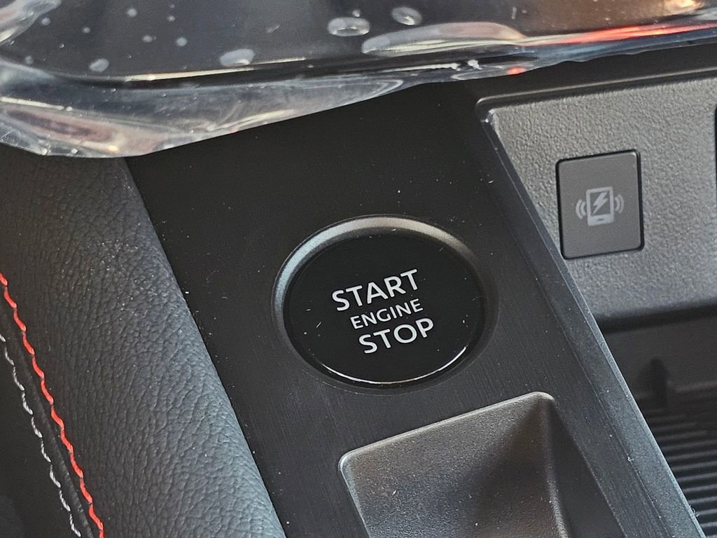 New 2026 Nissan Kicks SR w/ SR Premium Package AWD/4WD image 11