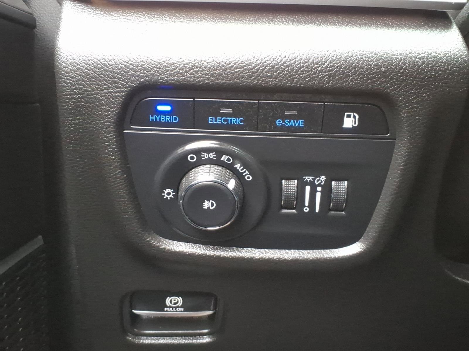 Certified 2022 Jeep Grand Cherokee Limited 4xe AWD/4WD image 7