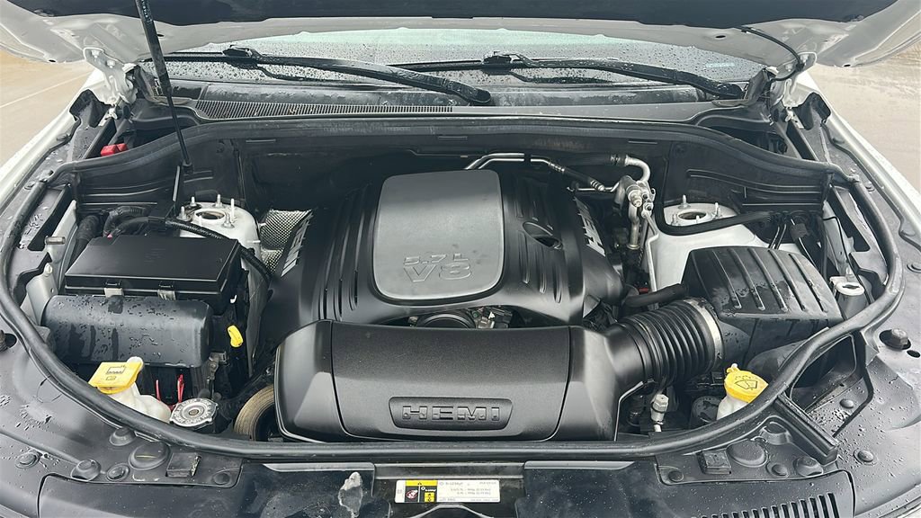 Used 2020 Dodge Durango R/T w/ Blacktop Package RWD image 3