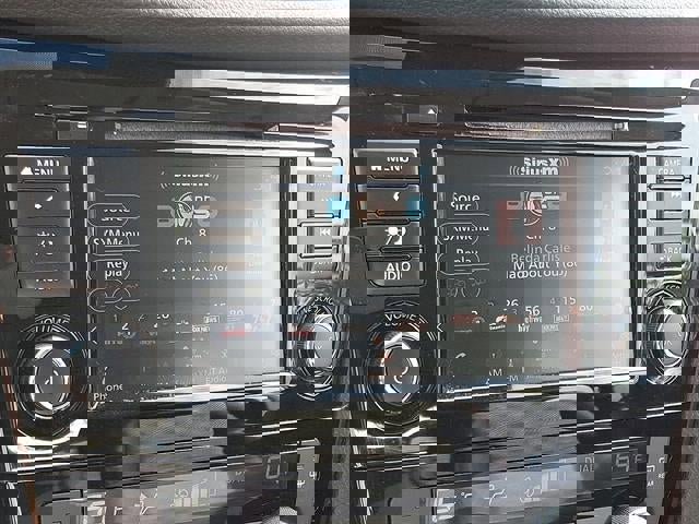 Used 2022 Nissan Rogue Sport SV image 16