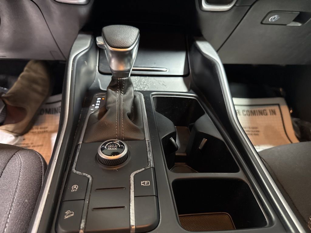 Used 2023 Kia Sorento LX FWD image 22