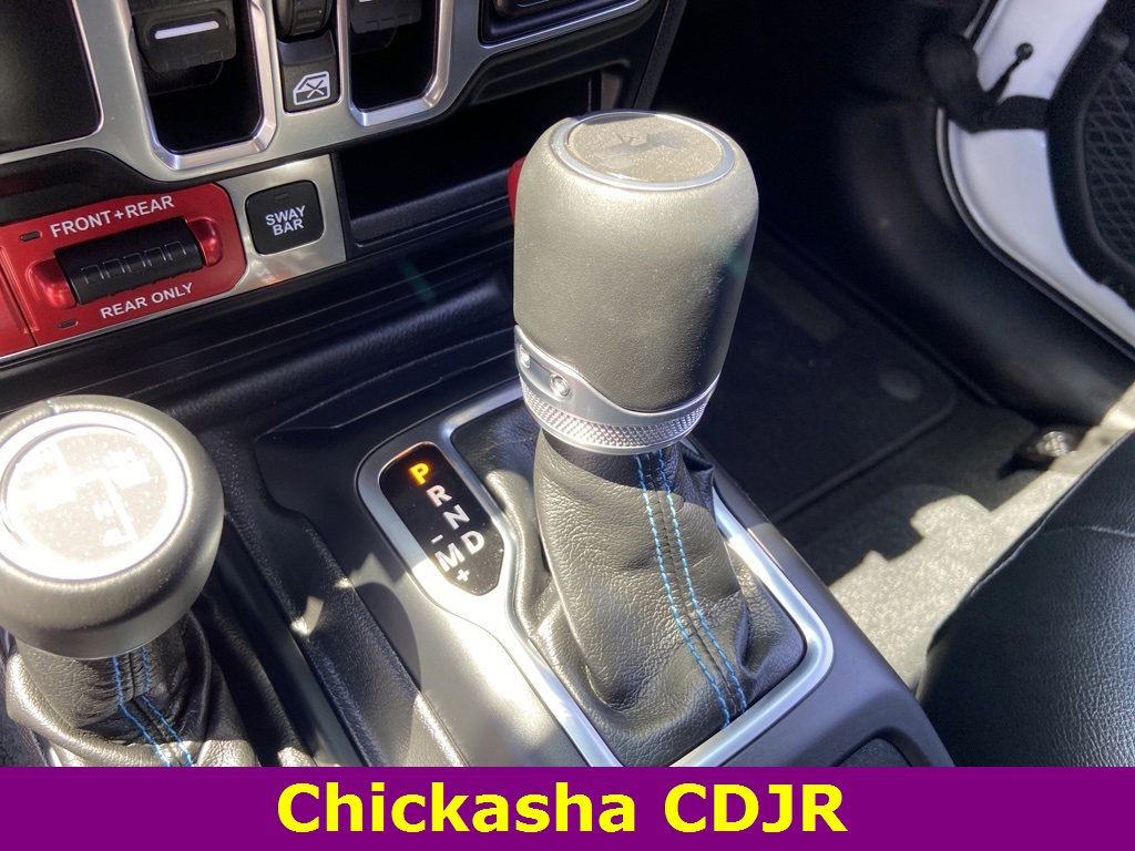 New 2022 Jeep Wrangler Unlimited Rubicon 4xe w/ Cold Weather Group image 19