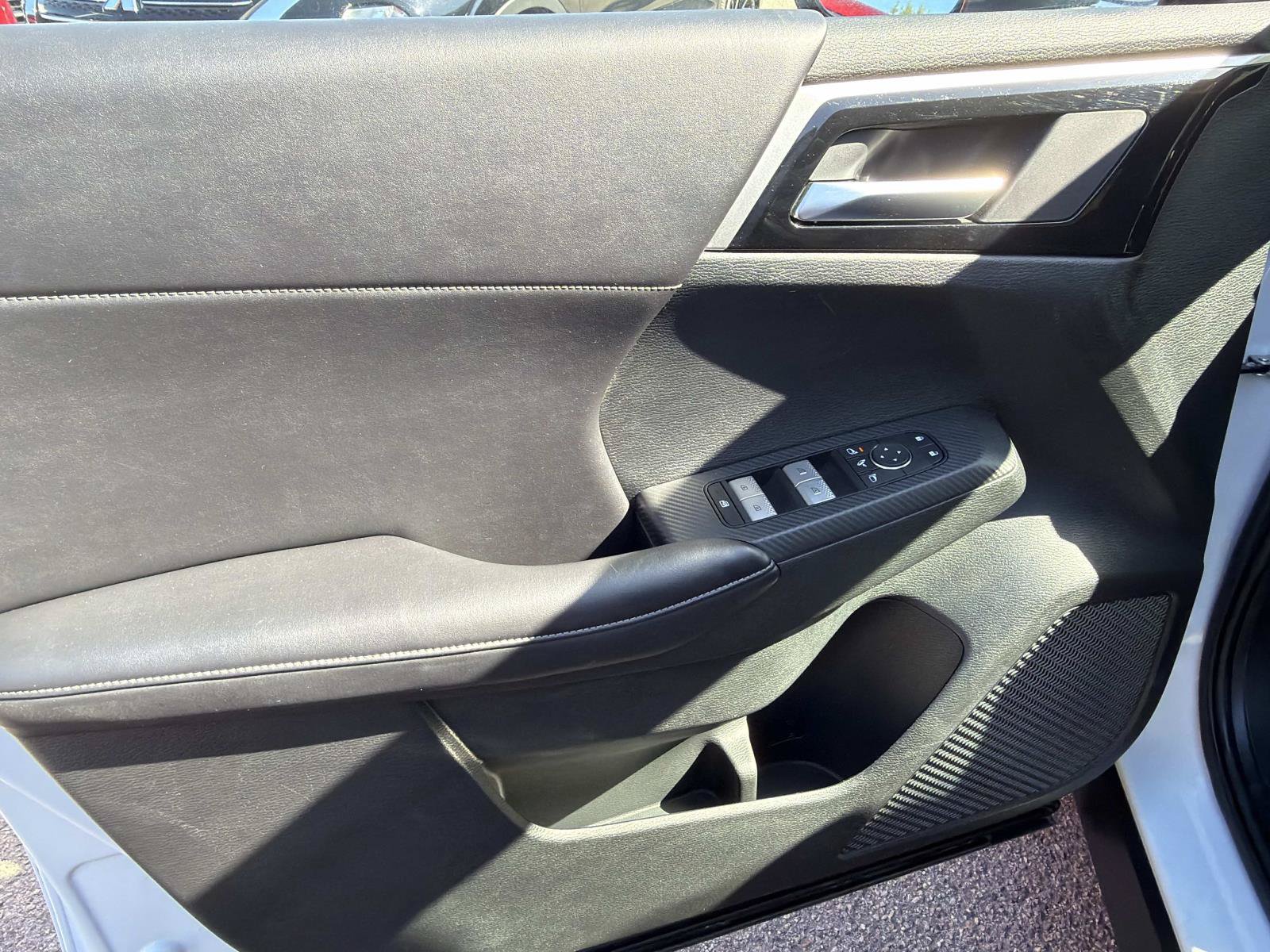 Used 2024 Mitsubishi Outlander Ralliart AWD/4WD image 13
