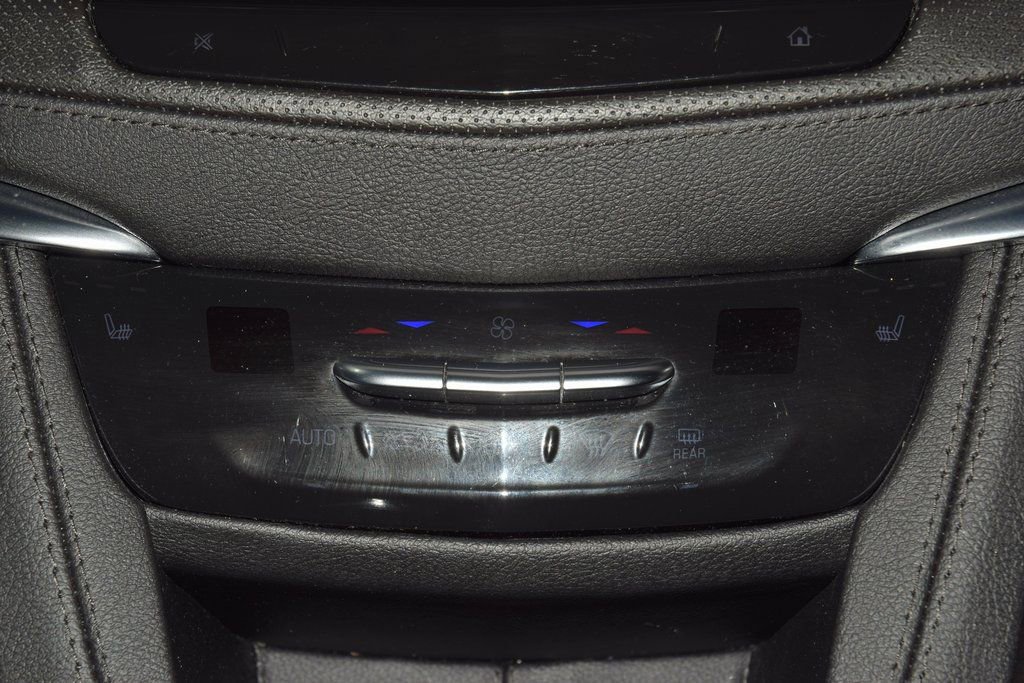 Used 2024 Cadillac XT5 Premium Luxury w/ Technology Package image 34