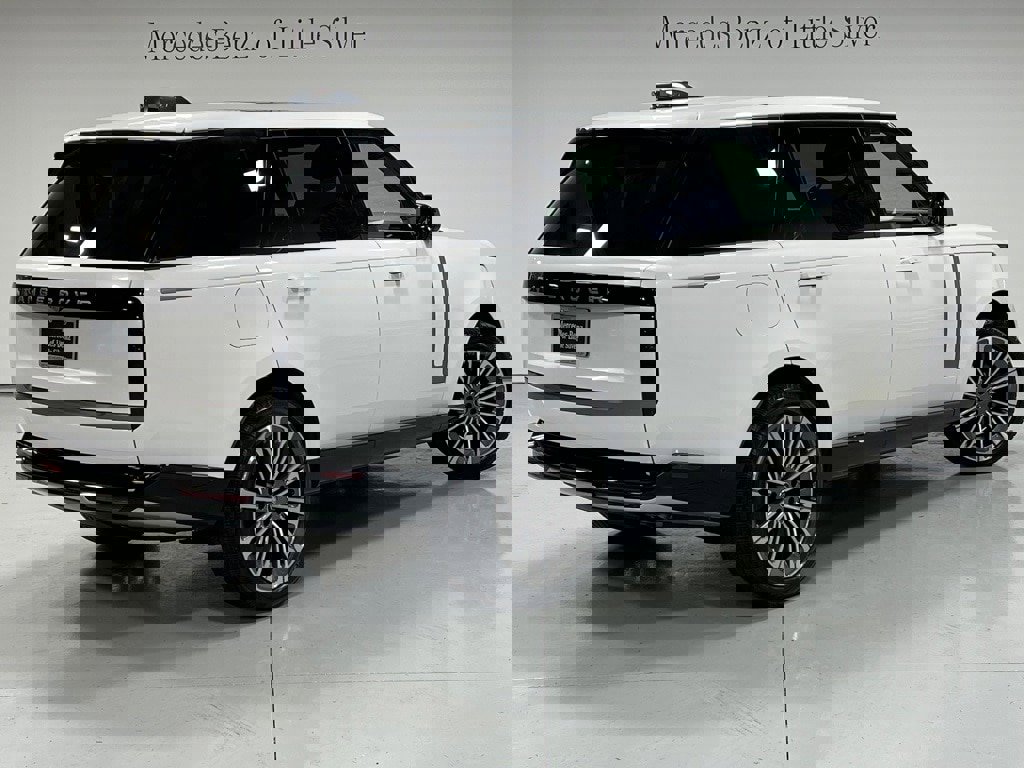 Used 2024 Land Rover Range Rover Long Wheelbase SE image 6