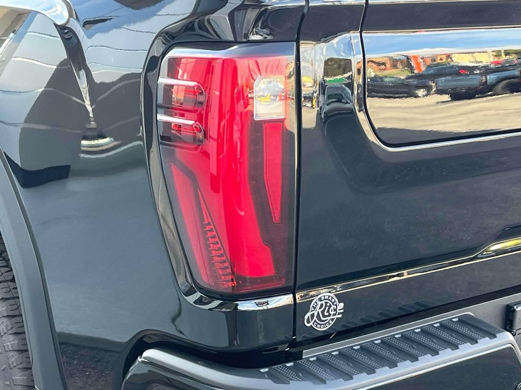 New 2026 GMC Sierra 2500 Denali w/ Denali Reserve Package AWD/4WD image 10