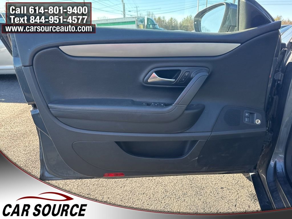 Used 2011 Volkswagen CC Sport image 13