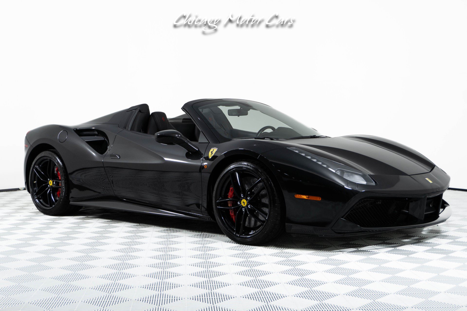 Used 2018 Ferrari 488 Spider RWD image 6