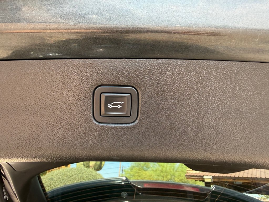 Used 2019 Chevrolet Blazer RS FWD image 28