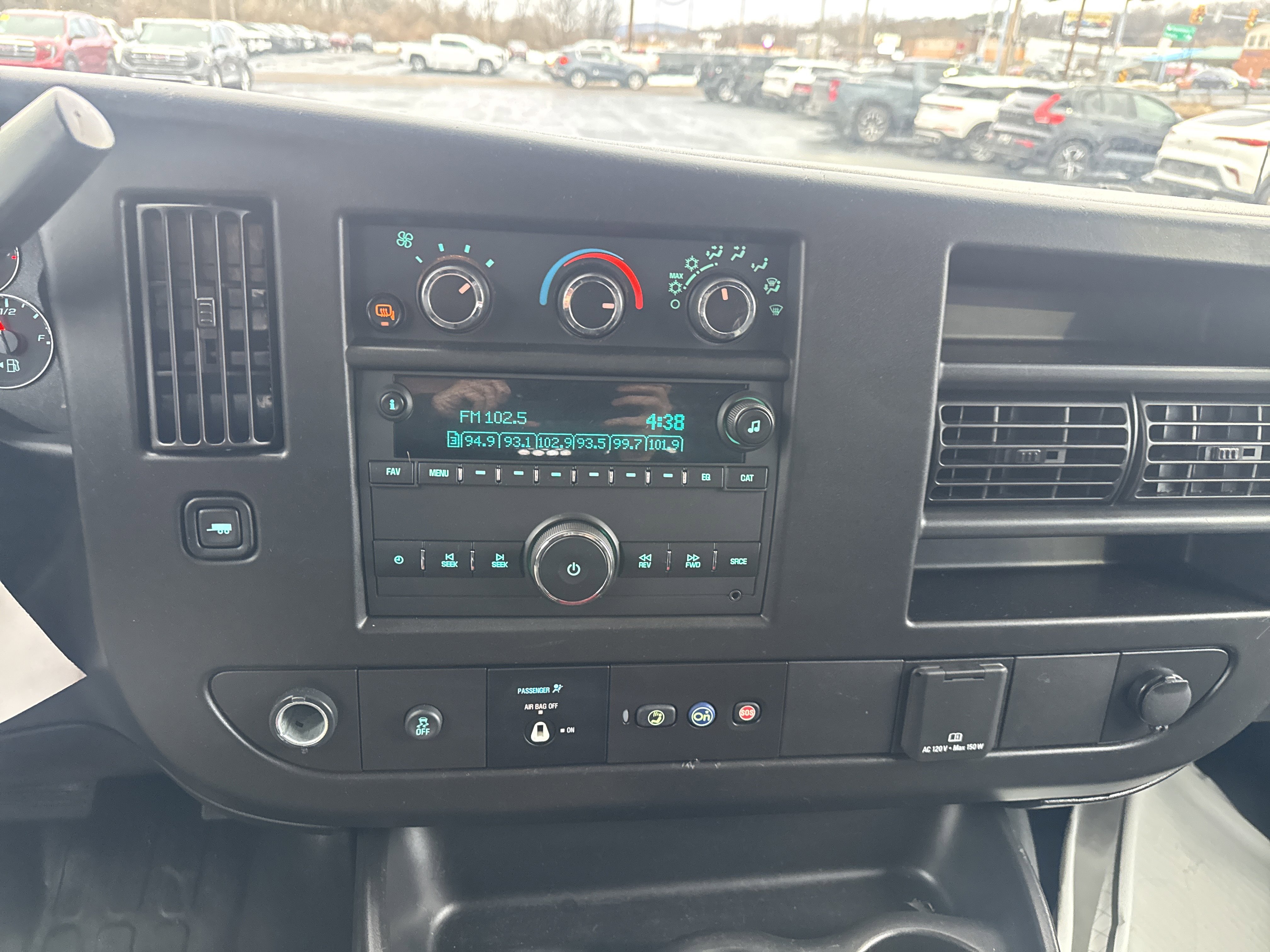 Used 2022 Chevrolet Express 2500 Work Van Full-size Cargo Van w/ Driver Convenience Package image 23