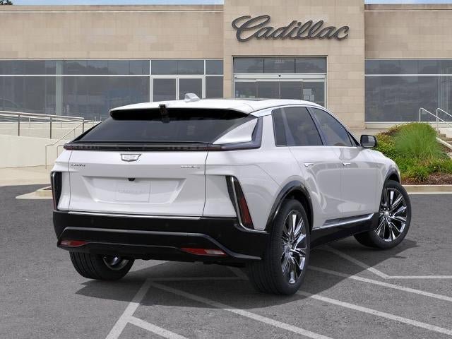 New 2025 Cadillac Lyriq Luxury AWD/4WD image 4
