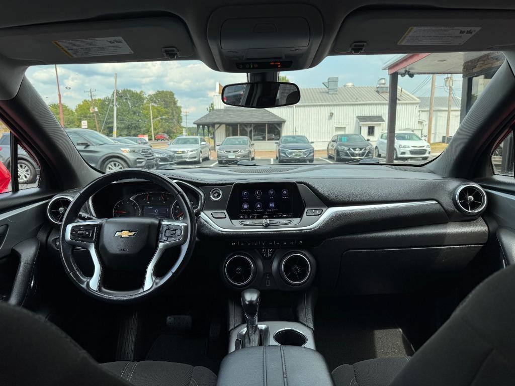 Used 2019 Chevrolet Blazer LT image 23