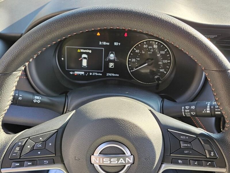 Used 2024 Nissan Kicks SR image 24