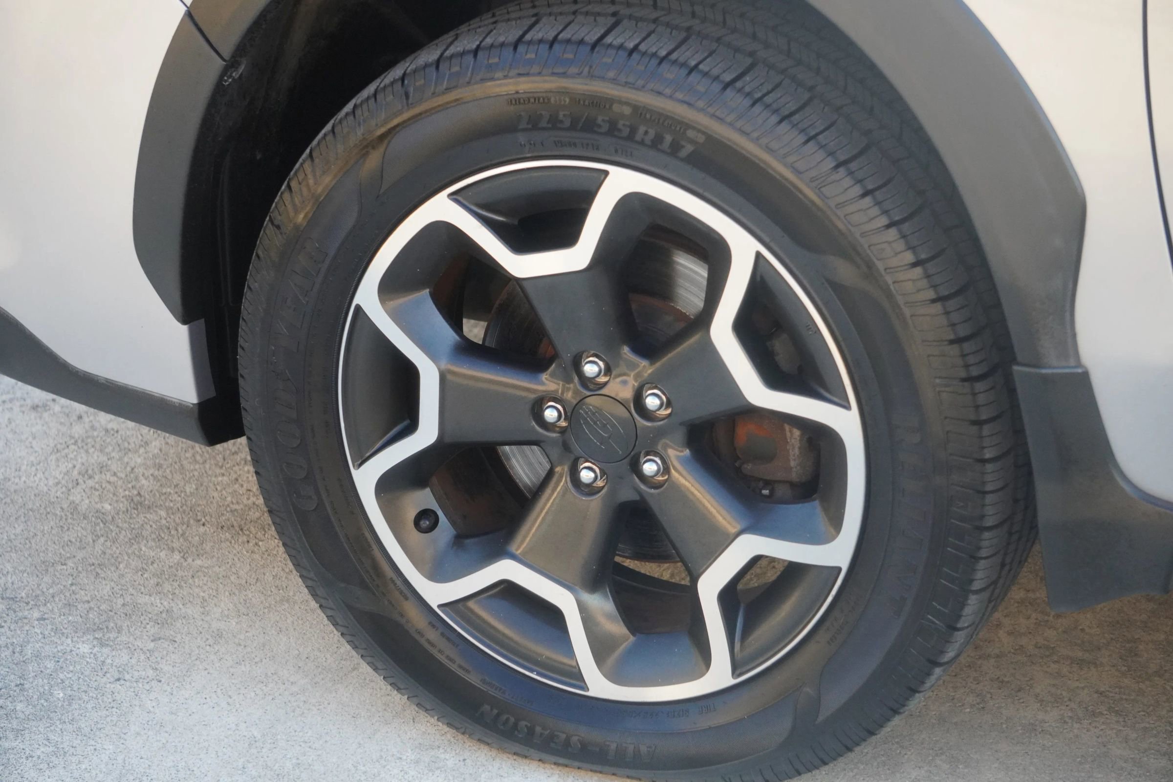 Used 2015 Subaru Crosstrek 2.0i Limited image 19