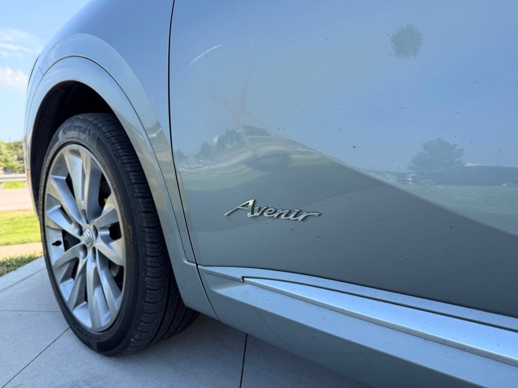 Used 2023 Buick Envision Avenir AWD/4WD image 15