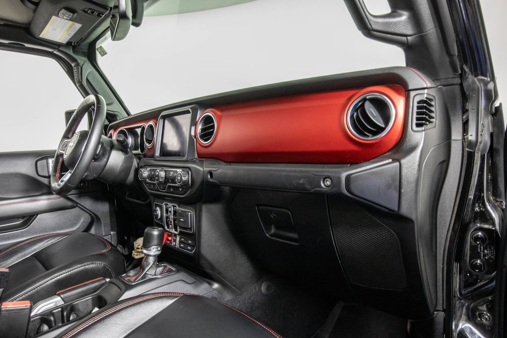 Used 2021 Jeep Gladiator Rubicon AWD/4WD image 12