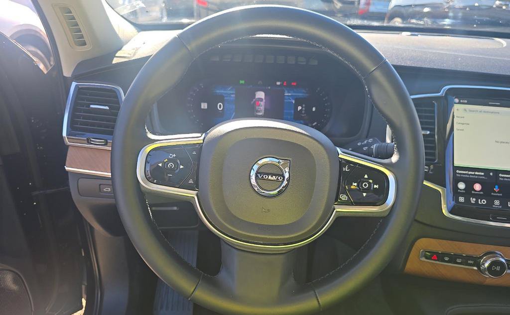 Used 2023 Volvo XC90 B6 Plus w/ Protection Package Premier AWD/4WD image 5