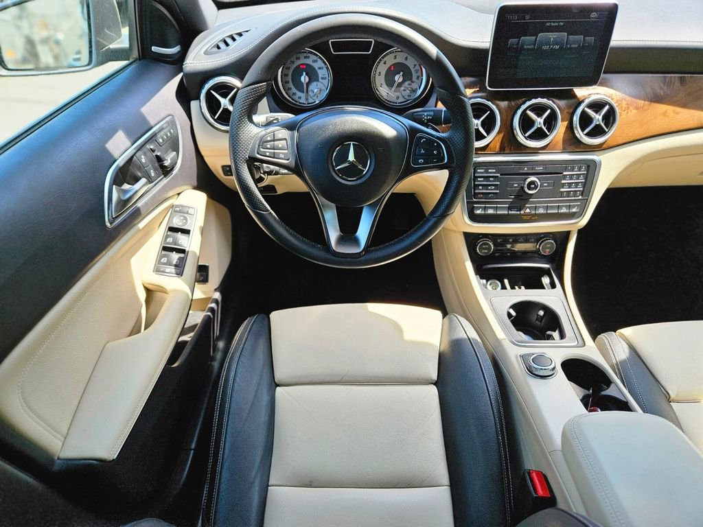 Used 2016 Mercedes-Benz GLA 250 4MATIC image 13