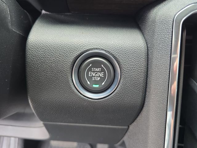 New 2026 GMC Acadia Denali w/ Super Cruise Package FWD image 28