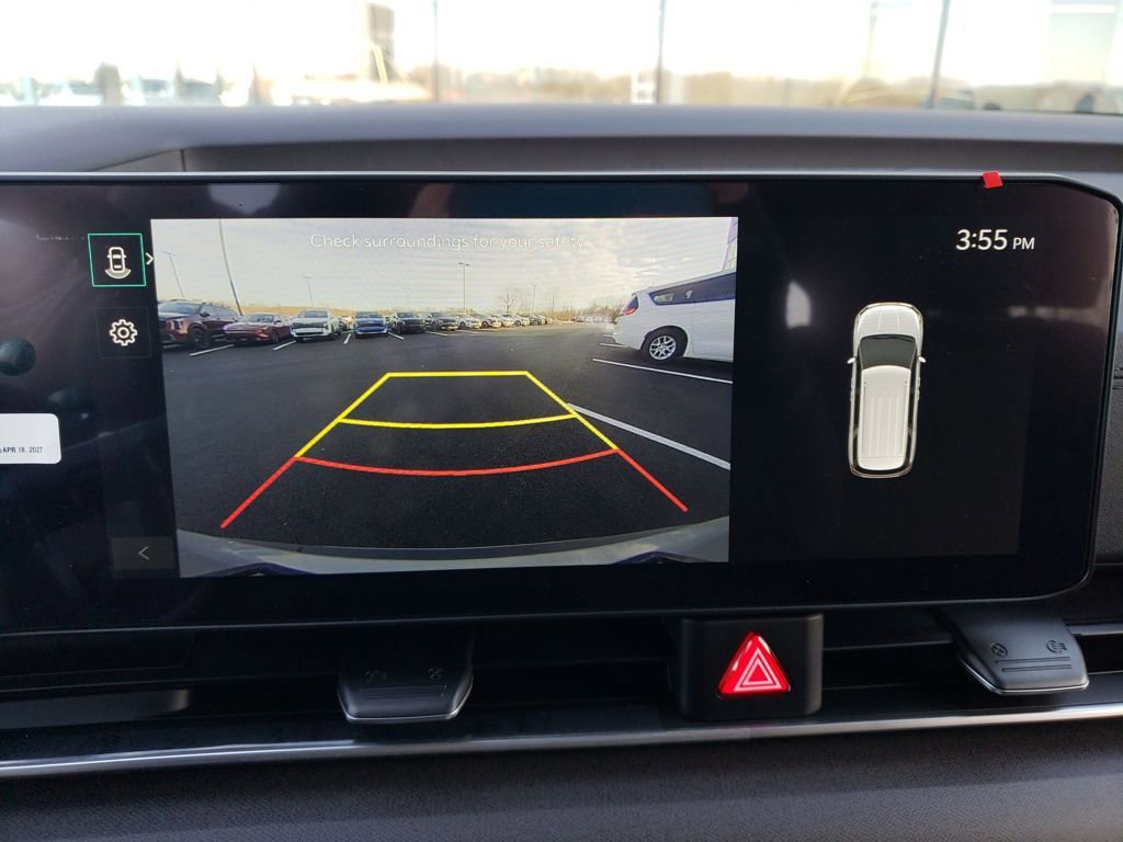 New 2026 Kia Carnival EX FWD image 23