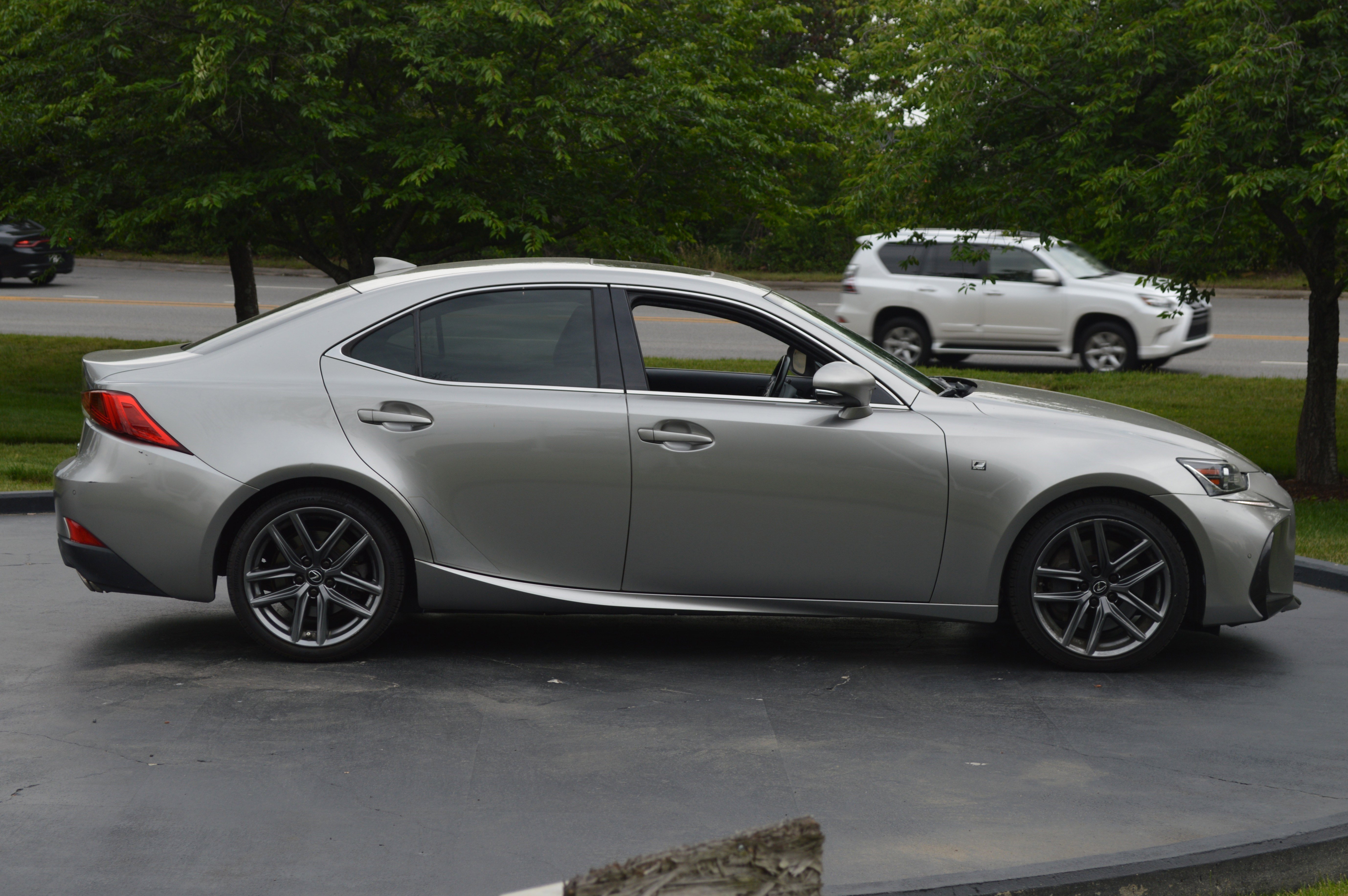 Used 2019 Lexus IS 300 F Sport w/ F Sport Package RWD image 12