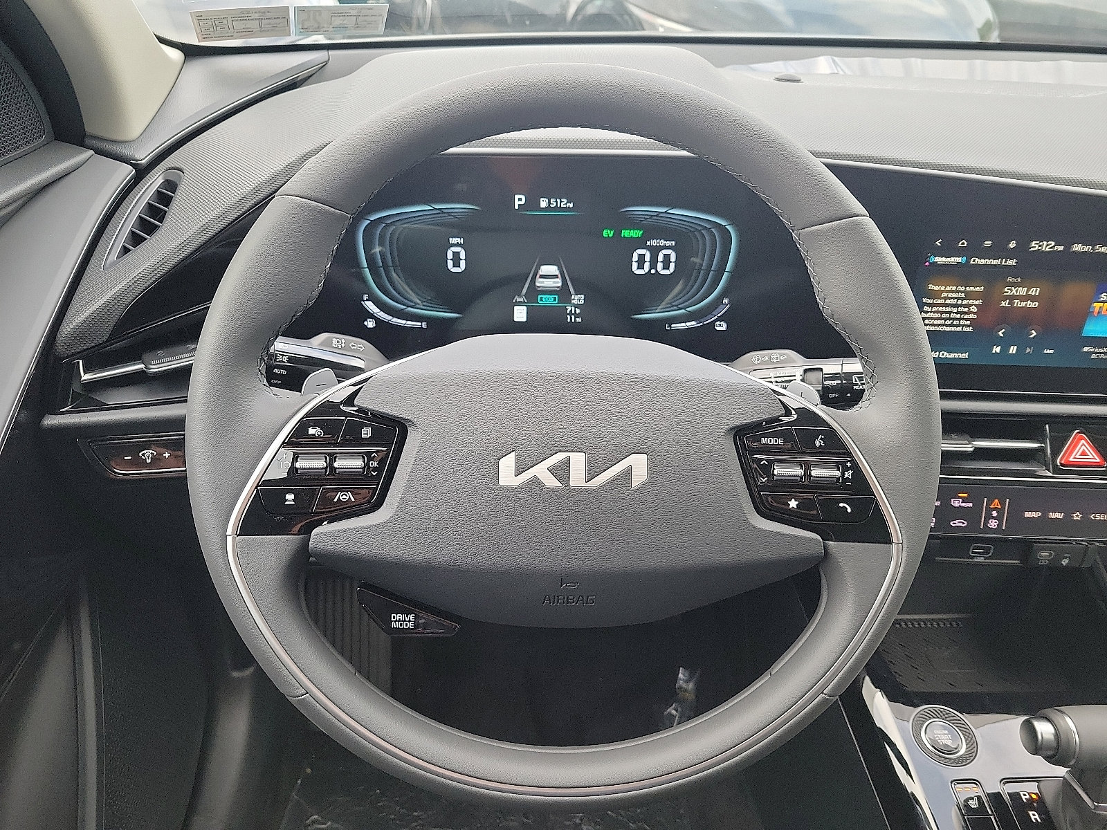 New 2025 Kia Niro EX image 14