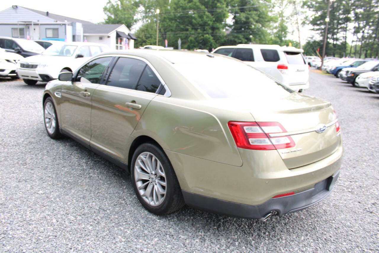 Used 2013 Ford Taurus Limited FWD image 9