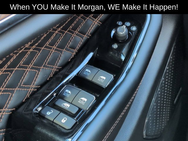 Used 2024 Jeep Grand Cherokee Summit AWD/4WD image 28